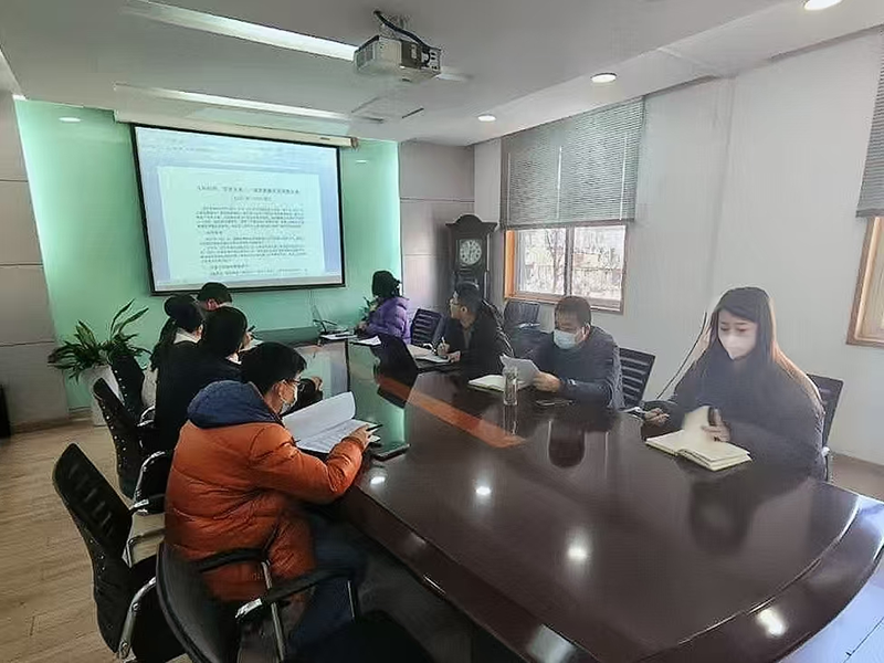 “五年奮進路，城市煥新顏”宏嘉公司研討城市更新五年發(fā)展方案